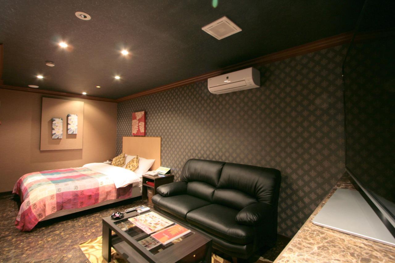 Sari Seki Inter (Adults Only) Kameyama Exterior foto