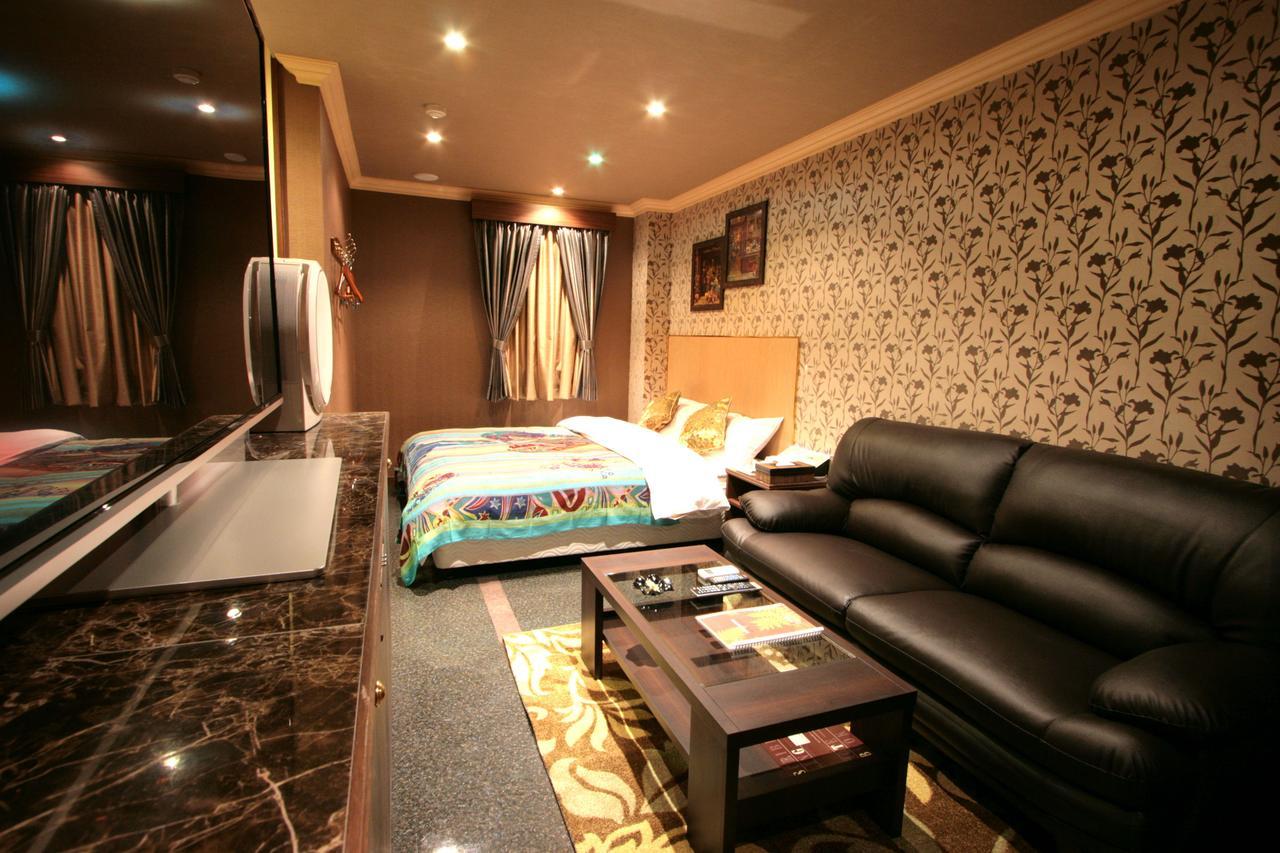 Sari Seki Inter (Adults Only) Kameyama Exterior foto
